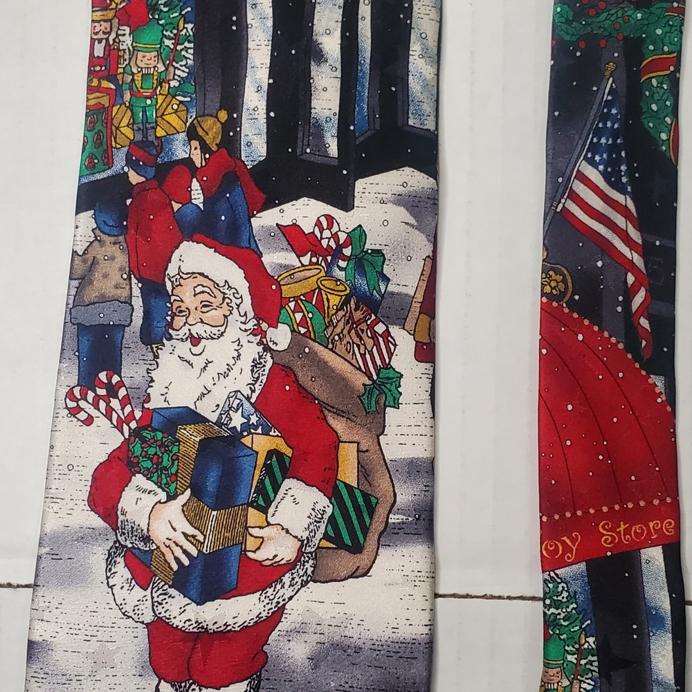 Festive Santa Christmas Tie